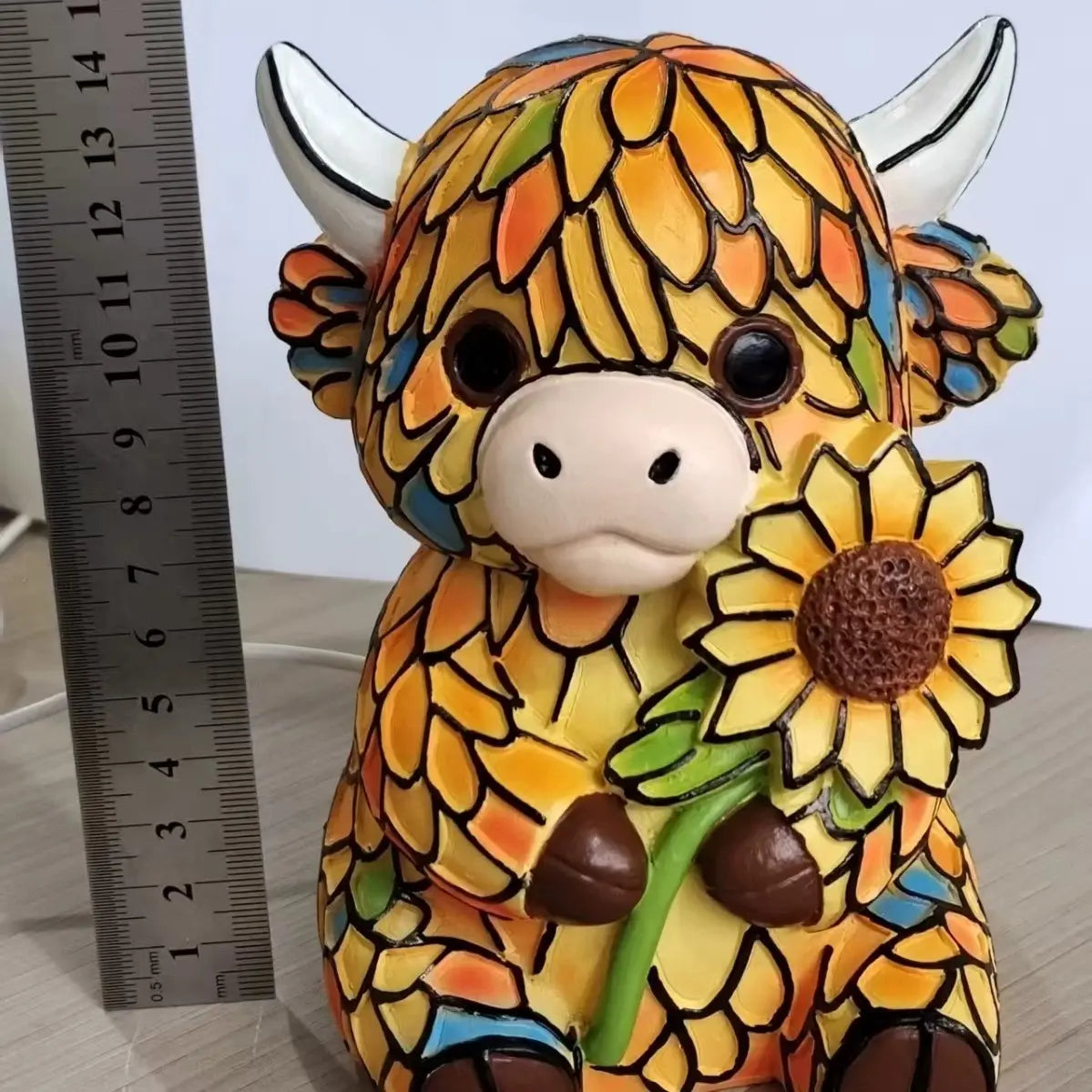 Lampka Nocna LED Highland Cow – Uroczy Blask Do Sypialni I Pokoju Dziecięcego 5