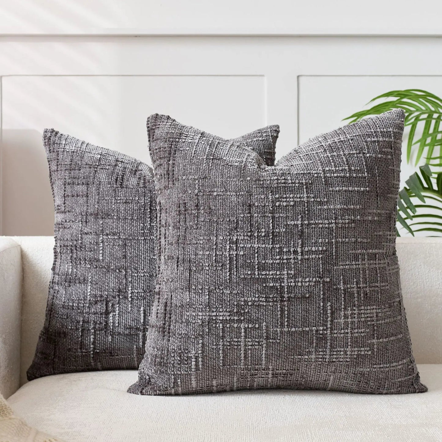 Poszewka na Poduszkę z Grubej Przędzy Szenilowej 40x40 – Elegancka Tekstura dla Przytulnej Atmosfery 10