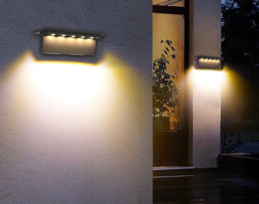 Wodoodporna Lampa Zewnętrzna z Czujnikiem – Elegancka Atmosfera Oświetleniowa 0
