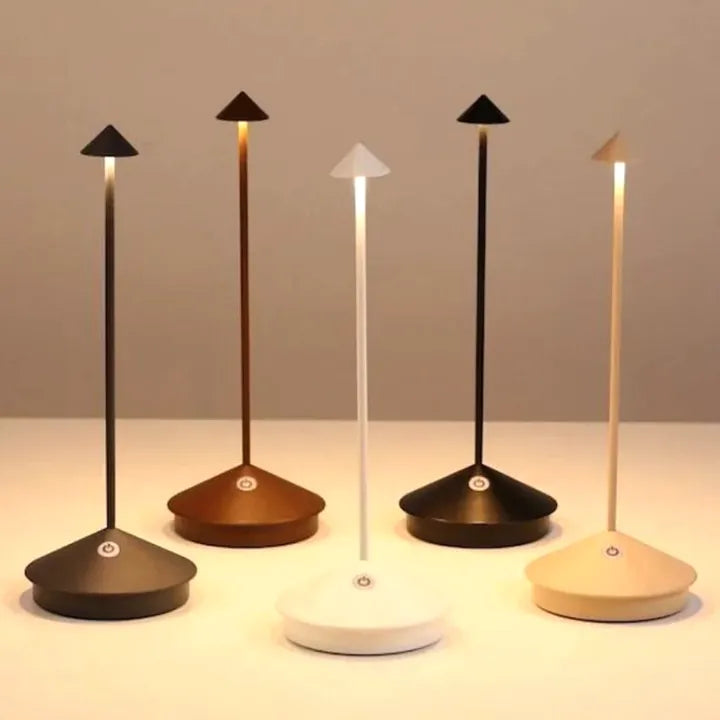 ClarityGlow Bezprzewodowa Lampa Stołowa LED – Nowoczesny Design do Wnętrz 0
