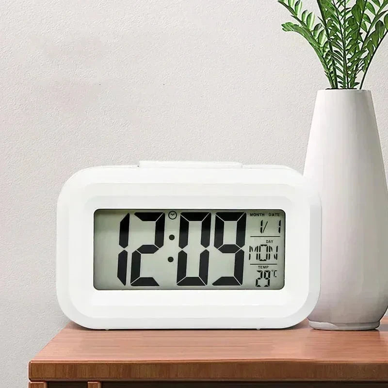 Cyfrowy Budzik LED Z Funkcją Alarmu – Nowoczesny Design I Praktyczne Funkcje 2