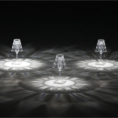 GlimmerLux Kryształowa Lampa Stołowa – Eleganckie Oświetlenie z Dotykowym Ściemniaczem 4