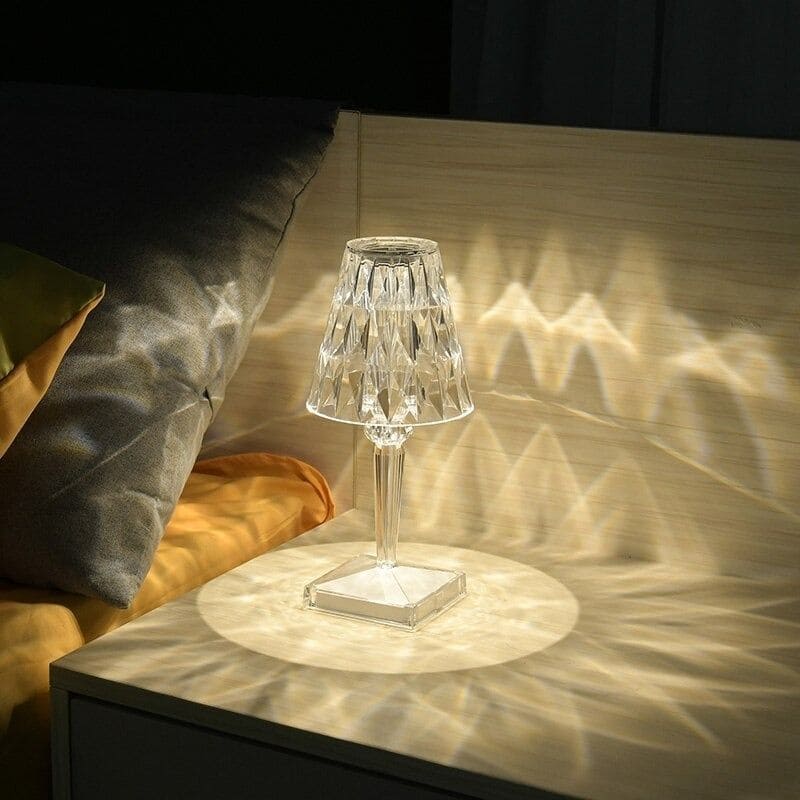 GlimmerLux Kryształowa Lampa Stołowa – Eleganckie Oświetlenie z Dotykowym Ściemniaczem 5
