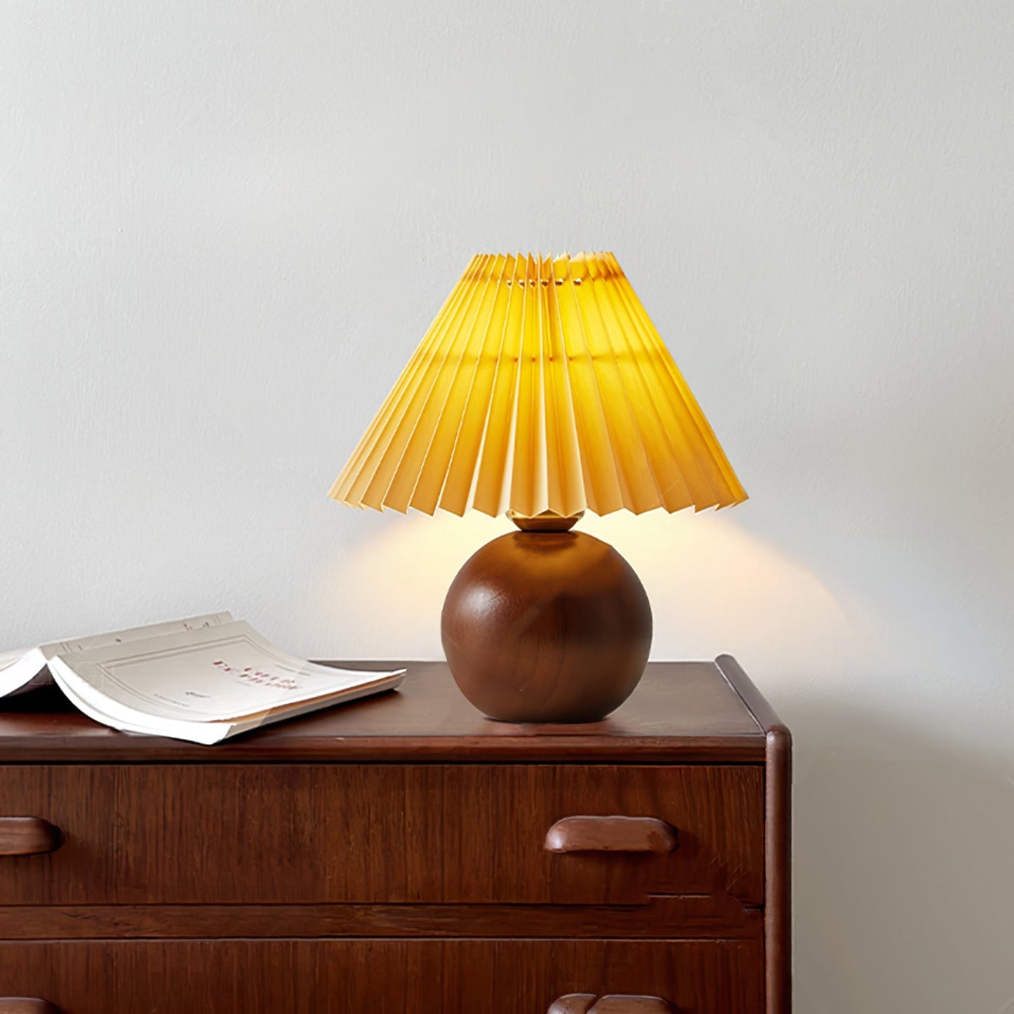 Lampa Stołowa Haddie Czarno-Dębowa – Nowoczesny Styl i Przytulne Światło 7