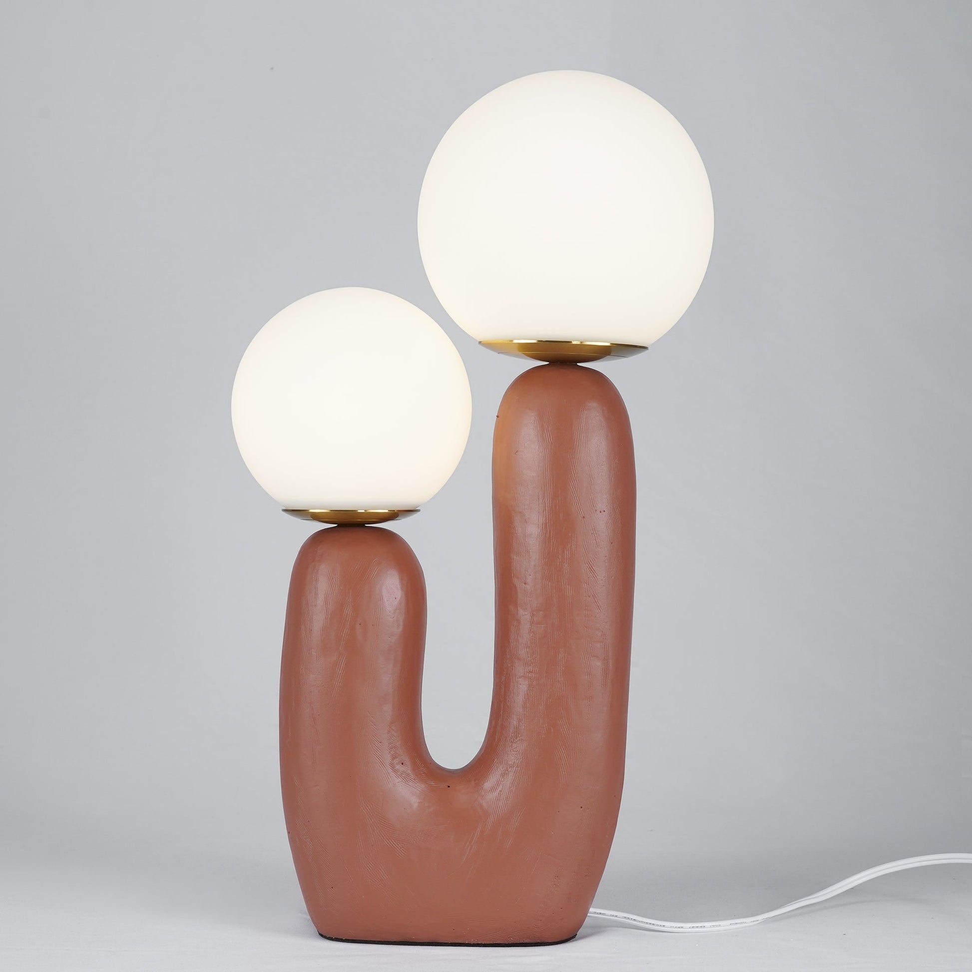 Lampa Stołowa Oo Rough – Skandynawski Styl z Ciepłym Światłem 10