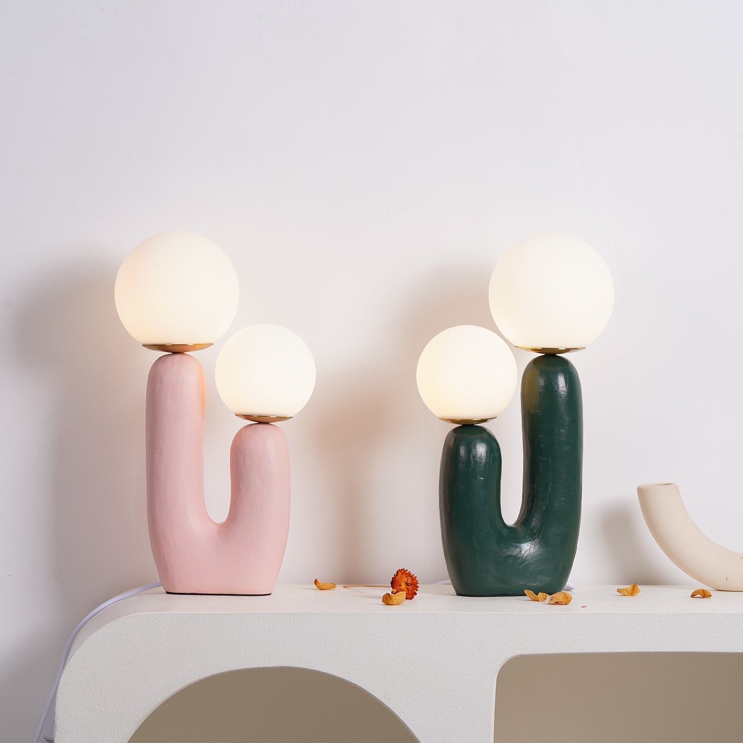 Lampa Stołowa Oo Rough – Skandynawski Styl z Ciepłym Światłem 8