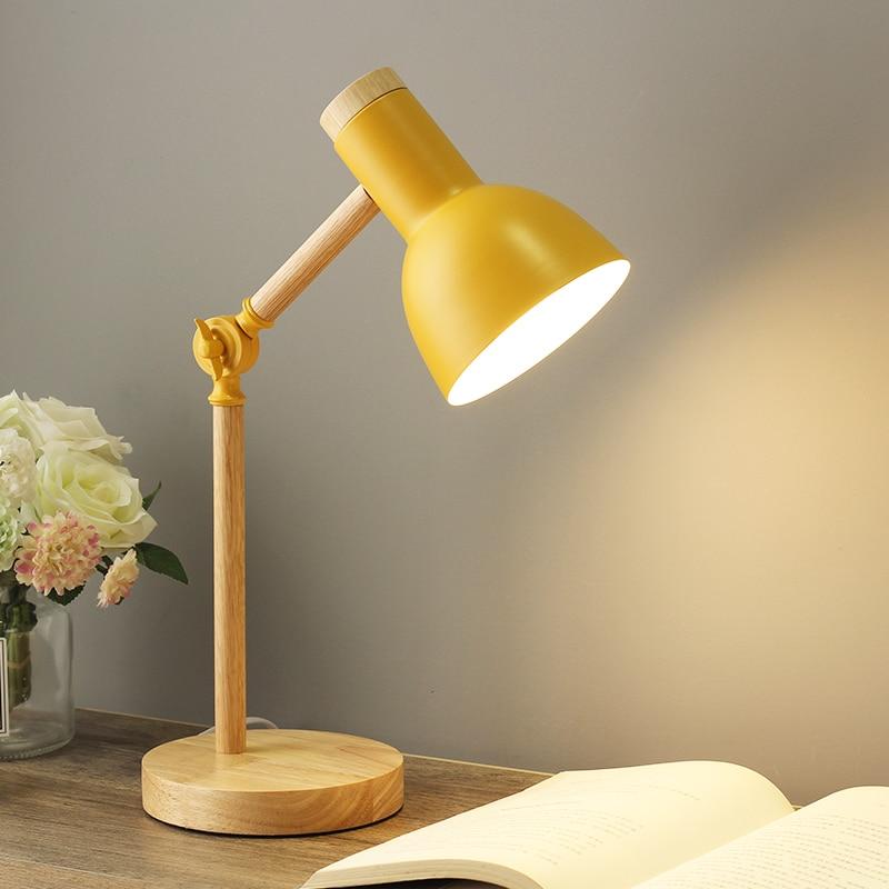 NordicGlow Lampa Biurkowa Regulowana – Minimalistyczny Styl i Funkcjonalność 3