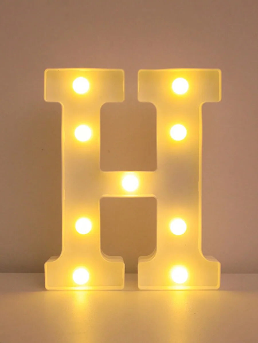 Nowoczesna Lampa LED do Salonu – Stylowy Akcent w Wnętrzu 24