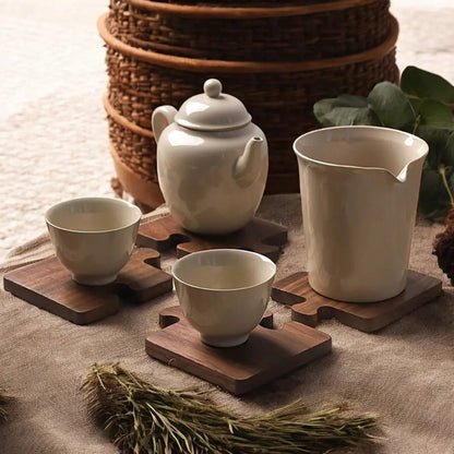 Podstawki Do Puzzli Z Drewna Orzechowego – Elegancka Dekoracja Na Twój Stół 3
