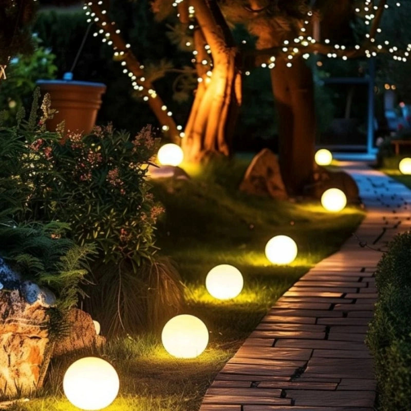 Sferyczna Lampa Ogrodowa LED – Kolorowe Oświetlenie do Twojego Ogrodu 4