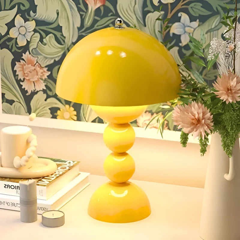Skandynawska Lampa Stołowa LED – Stylowe Oświetlenie do Wnętrz 8