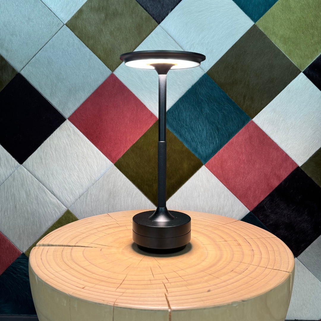 Stylowa Lampa Stołowa Bezprzewodowa Czarna – Eleganckie Oświetlenie do Wnętrz 3