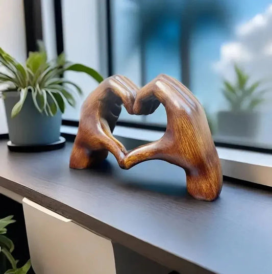 WarmHeart Ręcznie Wykonany Symbol Miłości – Elegancka Dekoracja Wnętrza 1