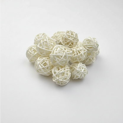 Lampki rattanowe - kuleczki LED dekoracyjne