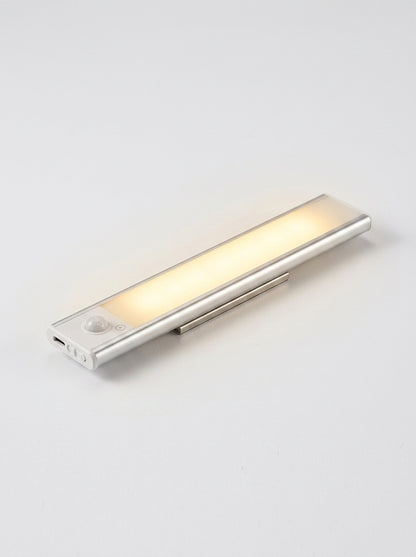 Lampa LED - czujnik ruchu bezprzewodowa pod szafkę