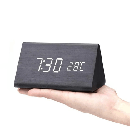 <strong>Woodsense Drewniany Zegar LED</strong> – <strong>Nowoczesny Design z Sterowaniem Głosowym</strong> 11
